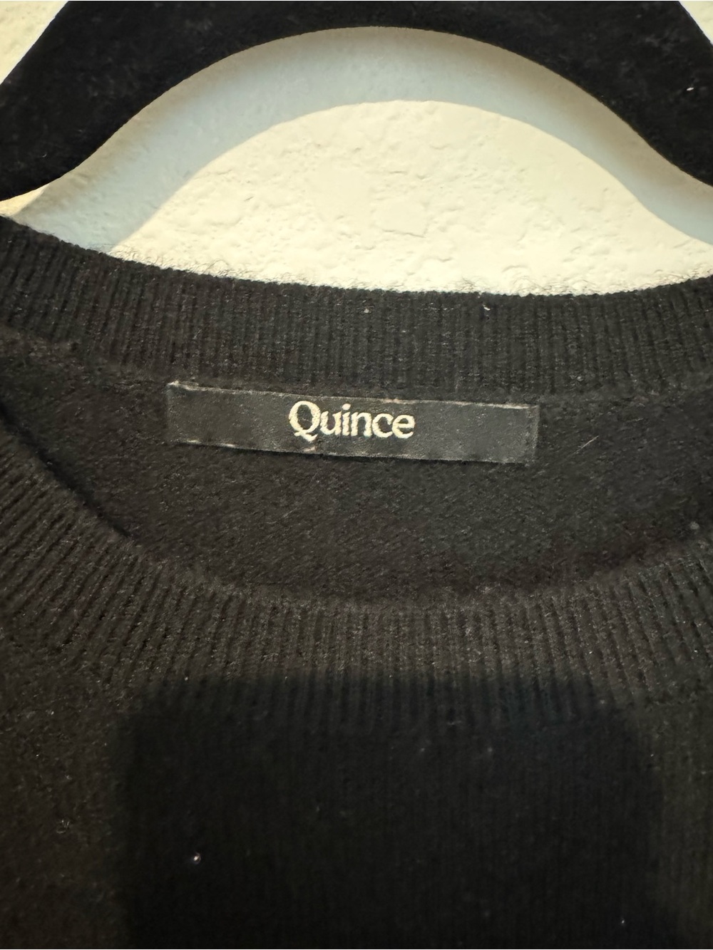 Quince 100% Cashmere Crewneck Long Sleeve Sweater in - Picture 9 of 10